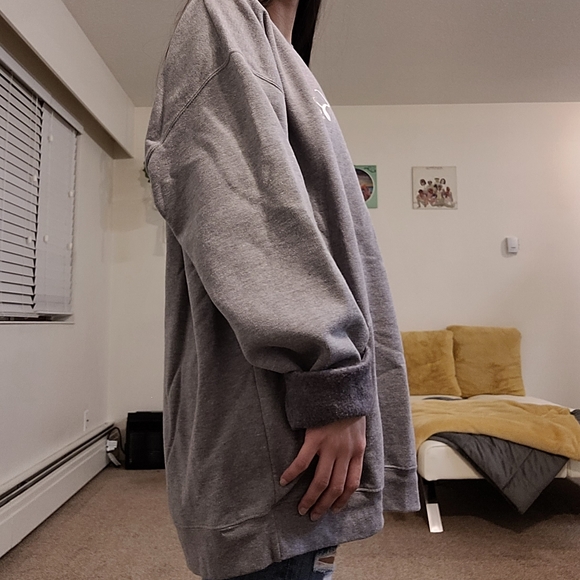 XL Nurse Sweater - Picture 2 of 7